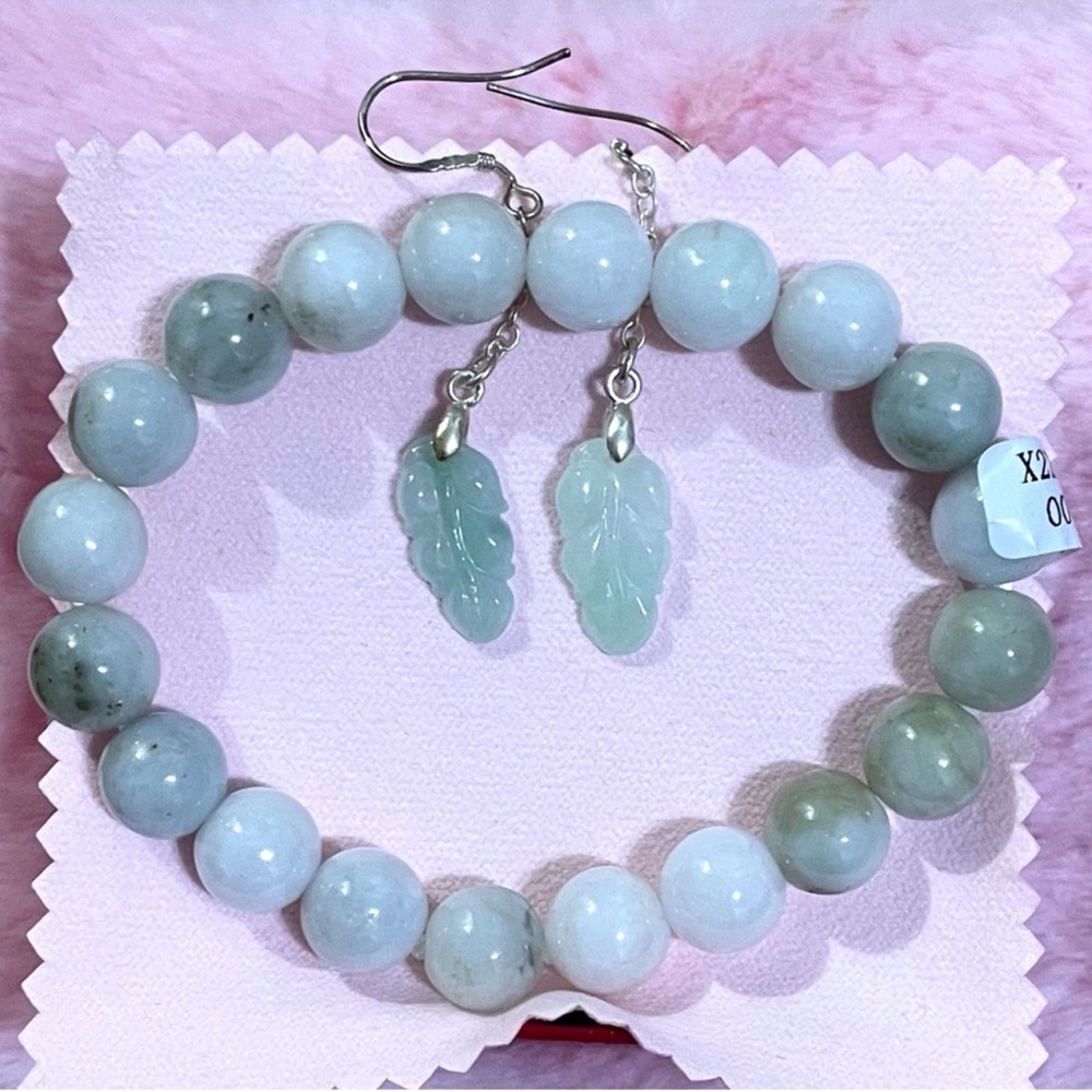 Certified Natural Myanmar Burma Jade Bracelet and Jade Earring Set 10”